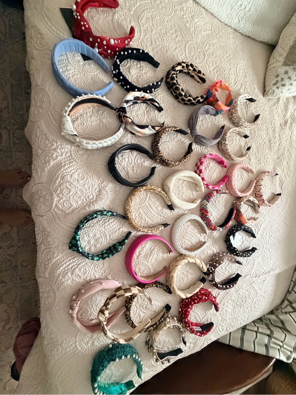 30 Women's Headbands - Assorted Colors and Prints